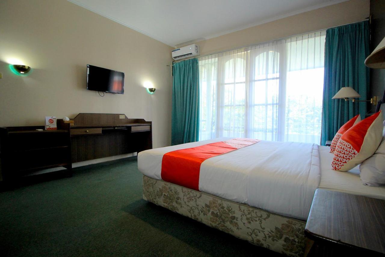 Oyo 2360 Hotel Rio Bengkulu Exterior foto