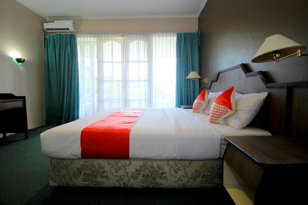 Oyo 2360 Hotel Rio Bengkulu Exterior foto