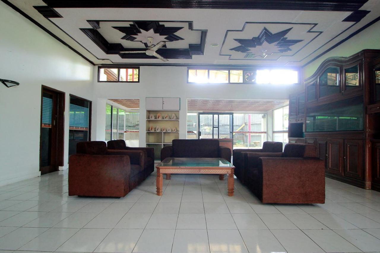 Oyo 2360 Hotel Rio Bengkulu Exterior foto